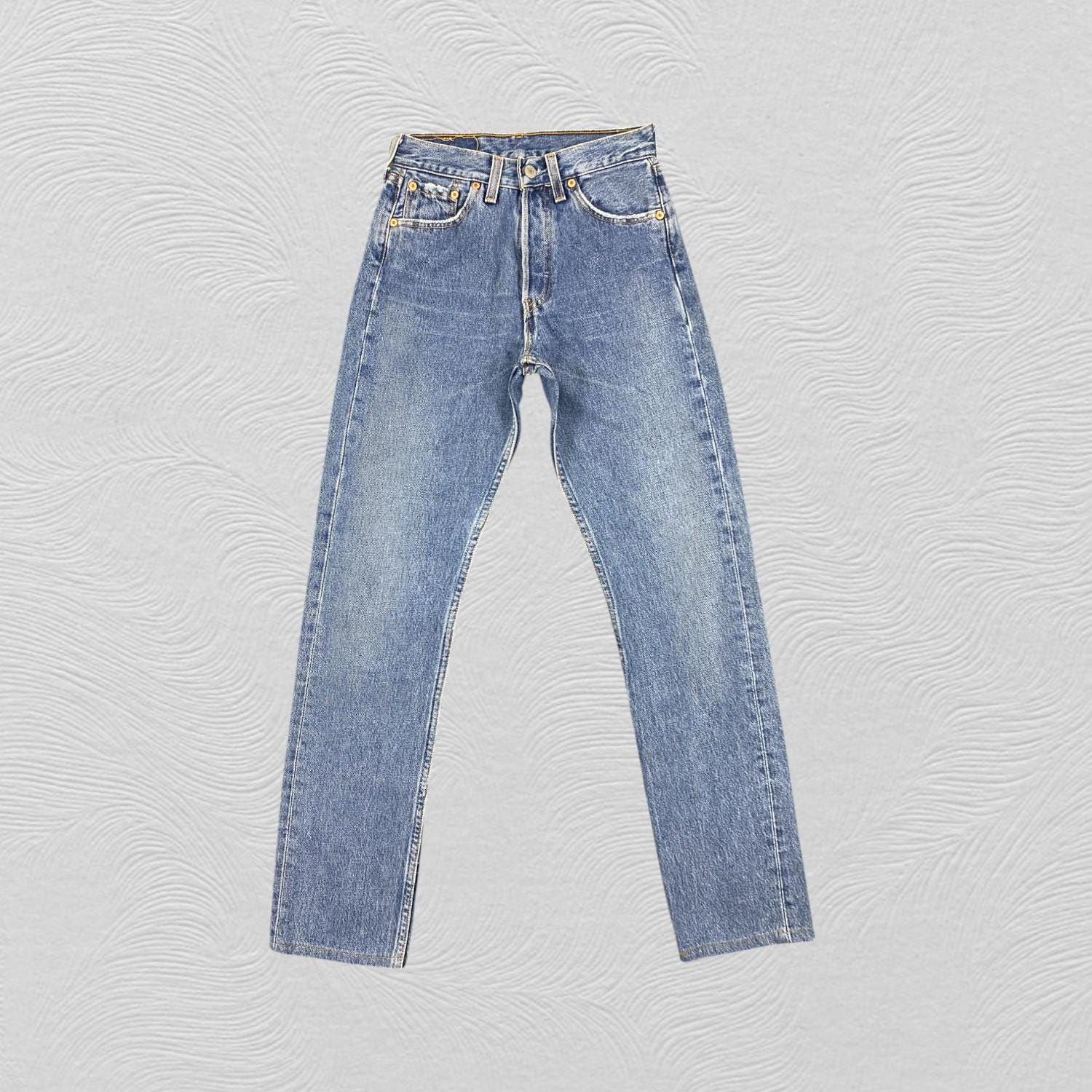 25x29.5 Medium Wash Vintage Levi's 501 Jeans - JN3368 Blue