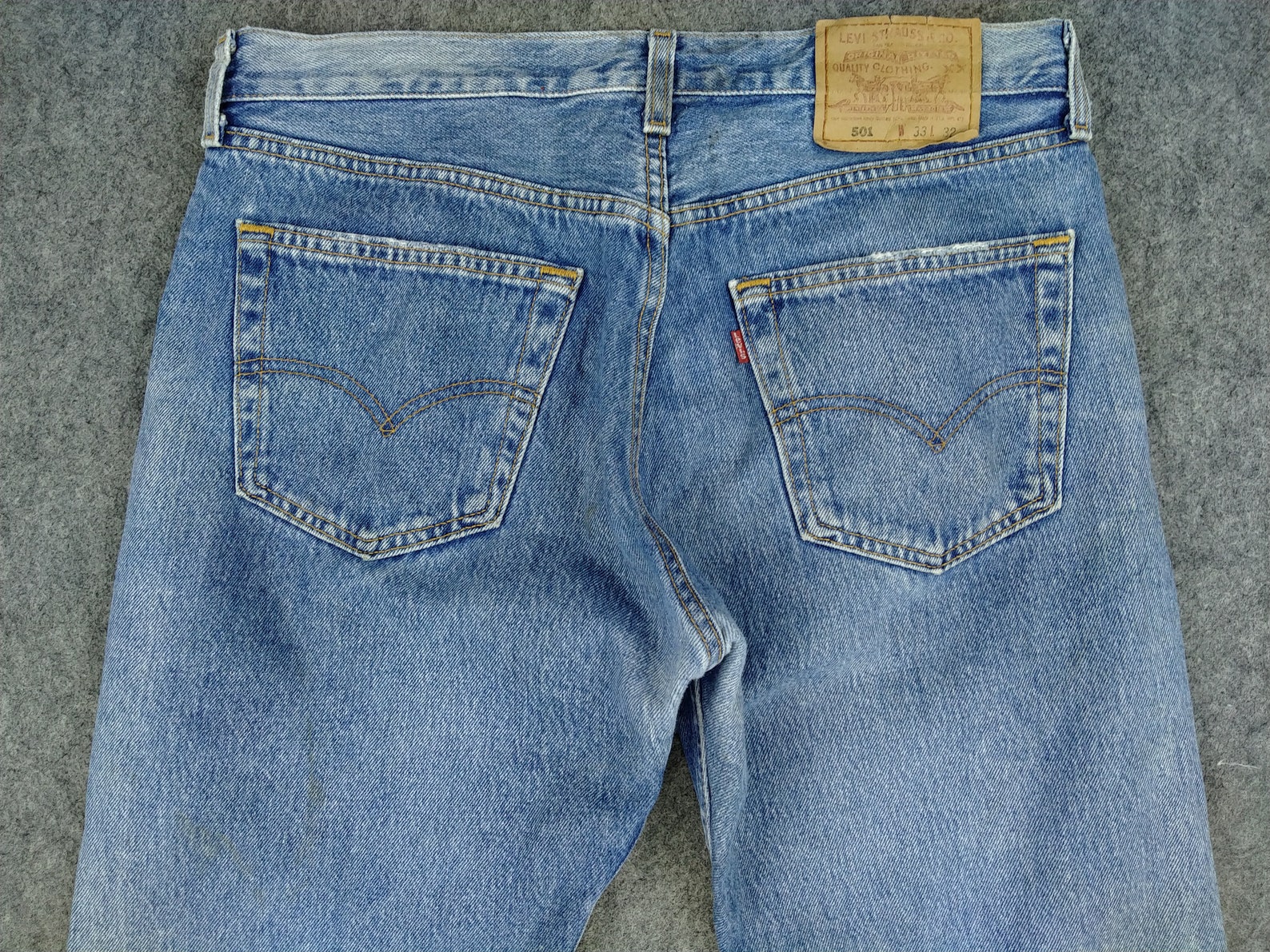 levis 33x32