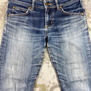 Storlek 29x27.5 Vintage Wrangler Blue Bell Jeans Flare Cut Bootcut Denim, Distressed Fade, Låg midja, Y2K Estetisk Boho Chic bild 5