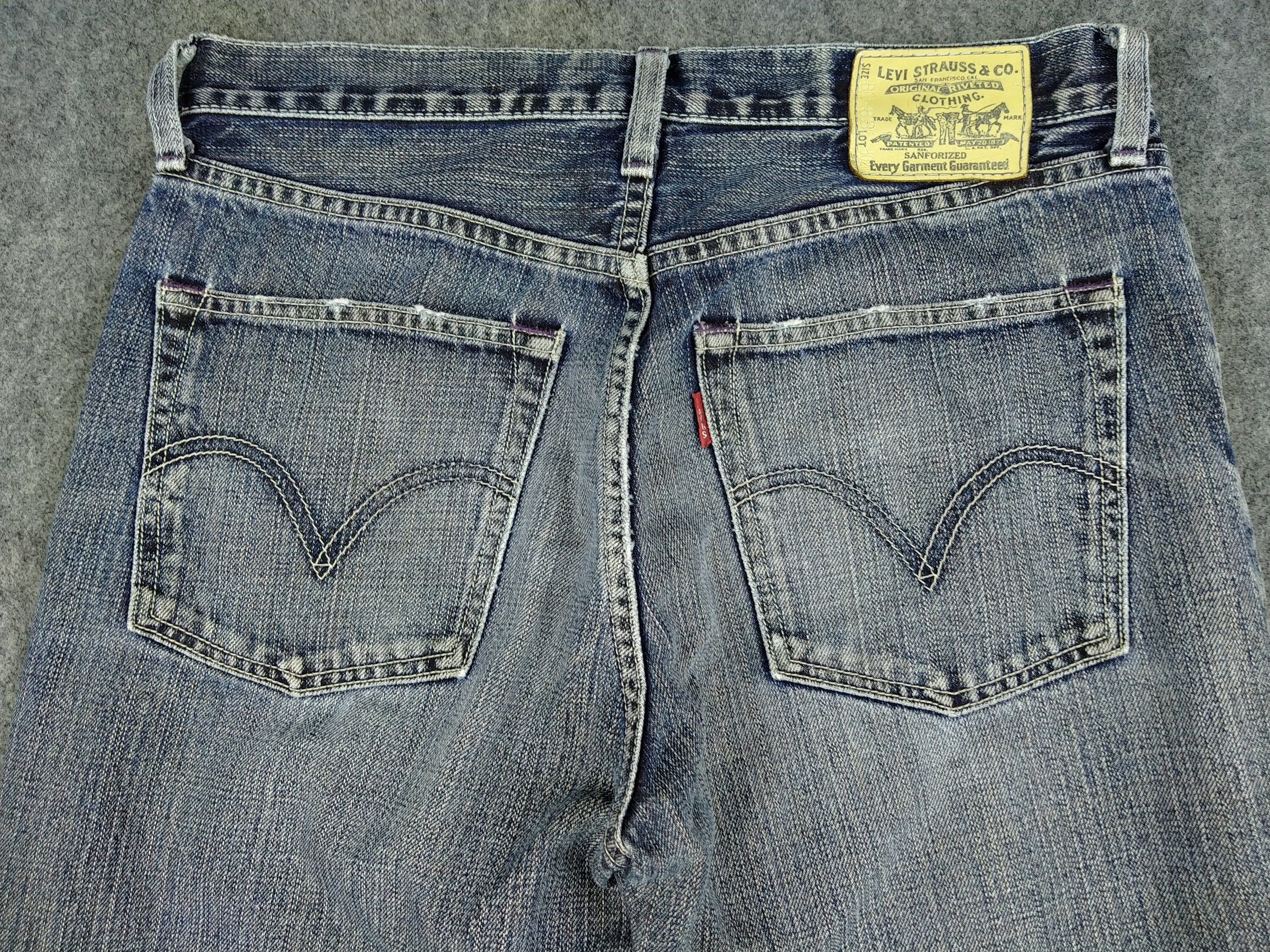 ✅日本製 vintage Levis 502 fade denim grunge 30x32.5 Vintage Levi's 502 Jeans Distressed Indigo Denim Red