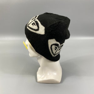 Vintage 90s Volcom Beanie Hats USA Knitted Crochet Hats Beanie Knit Unisex  No Pompom Hat Men Women Winter Gifts Fashion Warm Cozy Soft Hat - Etsy