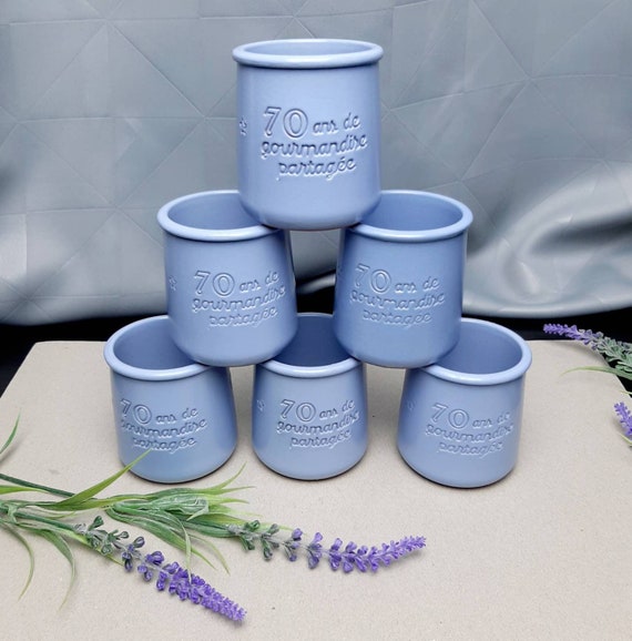 SET DI 6 Contenitori per vasi di yogurt francesi La Fermiere Vasi per yogurt  in edizione limitata Vasi per il Giubileo Vasi per yogurt in stile vintage  blu lavanda -  Italia