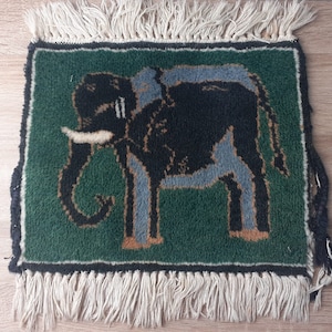 Vintage Wool Footstools Cover, Hand Made, Elephant, Home Vintage, Vintage Home Decors, Foot Stools Pads, Rug