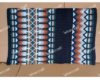 Manta para silla de montar western de lana tejida a mano con estampado geométrico.