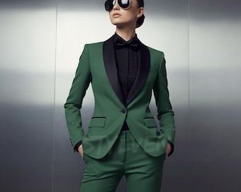 Emerald Green Women Power Suit – Modern Chic 3 Piece Formalwear with Black Tuxedo Lapel | Designer Female Tux for Prom Wedding Cocktail Gala