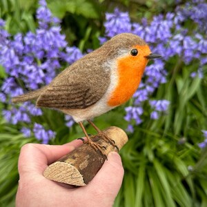 Needle Felted Robin, Robin Ornament, Felt Art, Felted Bird, Felt Bird image 5