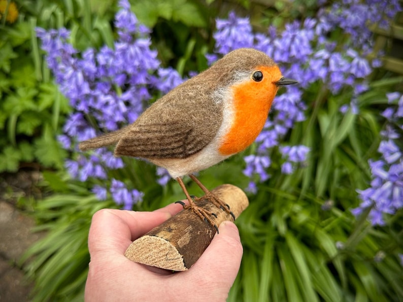 Needle Felted Robin, Robin Ornament, Felt Art, Felted Bird, Felt Bird image 5