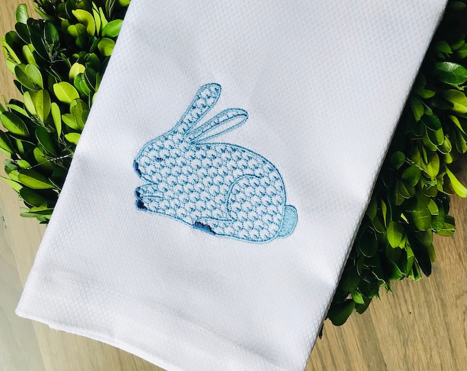 Featured listing image: Herend Easter Bunny Hand towel