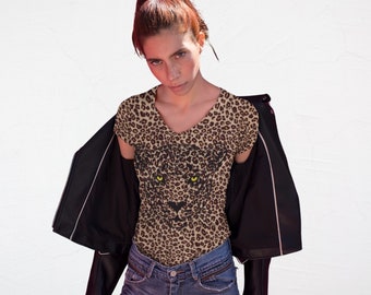 Leopard Print Shirt, Kurzarm T-Shirt für Frauen, Leopard Shirts für Frauen, Crewneck Damen Shirt, All-Over Print Damen Athletic T-Shirt