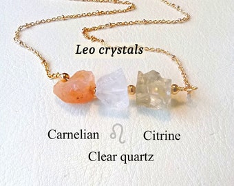 Collana zodiacale Leone regalo personalizzato per lei lui Collana oroscopo cristalli grezzi Collana astrologia pietre preziose grezze fatte a mano Gioielli zodiacali