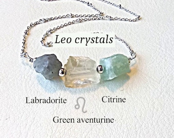 Collana zodiacale Leone regalo personalizzato per lei lui Collana di astrologia di cristalli grezzi Collana di oroscopo di pietre preziose grezze fatte a mano Gioielli zodiacali