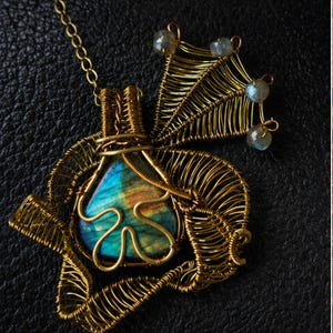 Dragon Labradorite Necklace Wire Wrap, Blue Flash Crystal Pendant, Fantasy Wing Jewelry, Handmade Statement Piece, Unique Gift