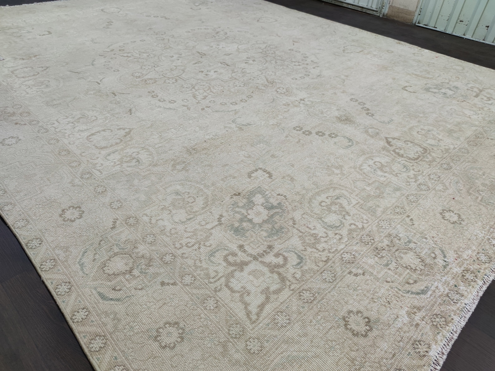 9x12 Rug Wool Faded Neutral Vintage Turkish Oushak Rug Etsy