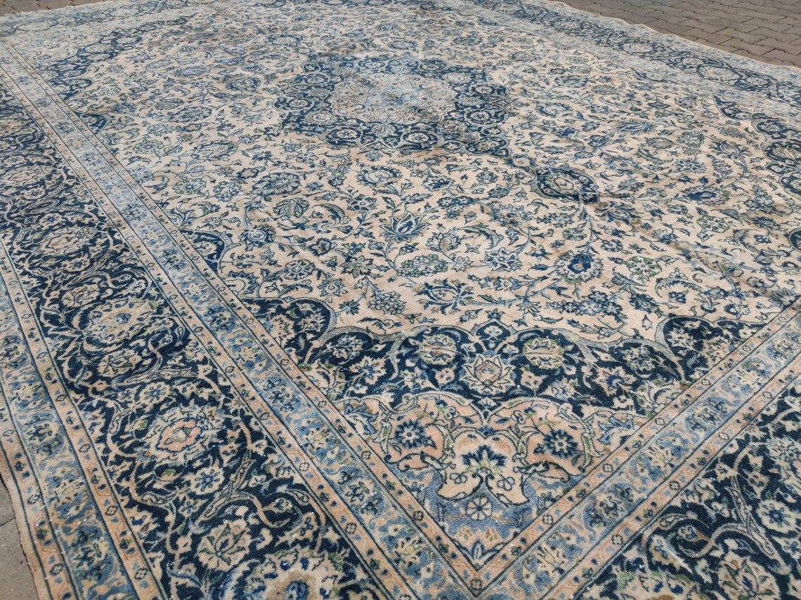 9x13 Rug Blue and Beige Bordered Vintage Large Saloon Rug Etsy