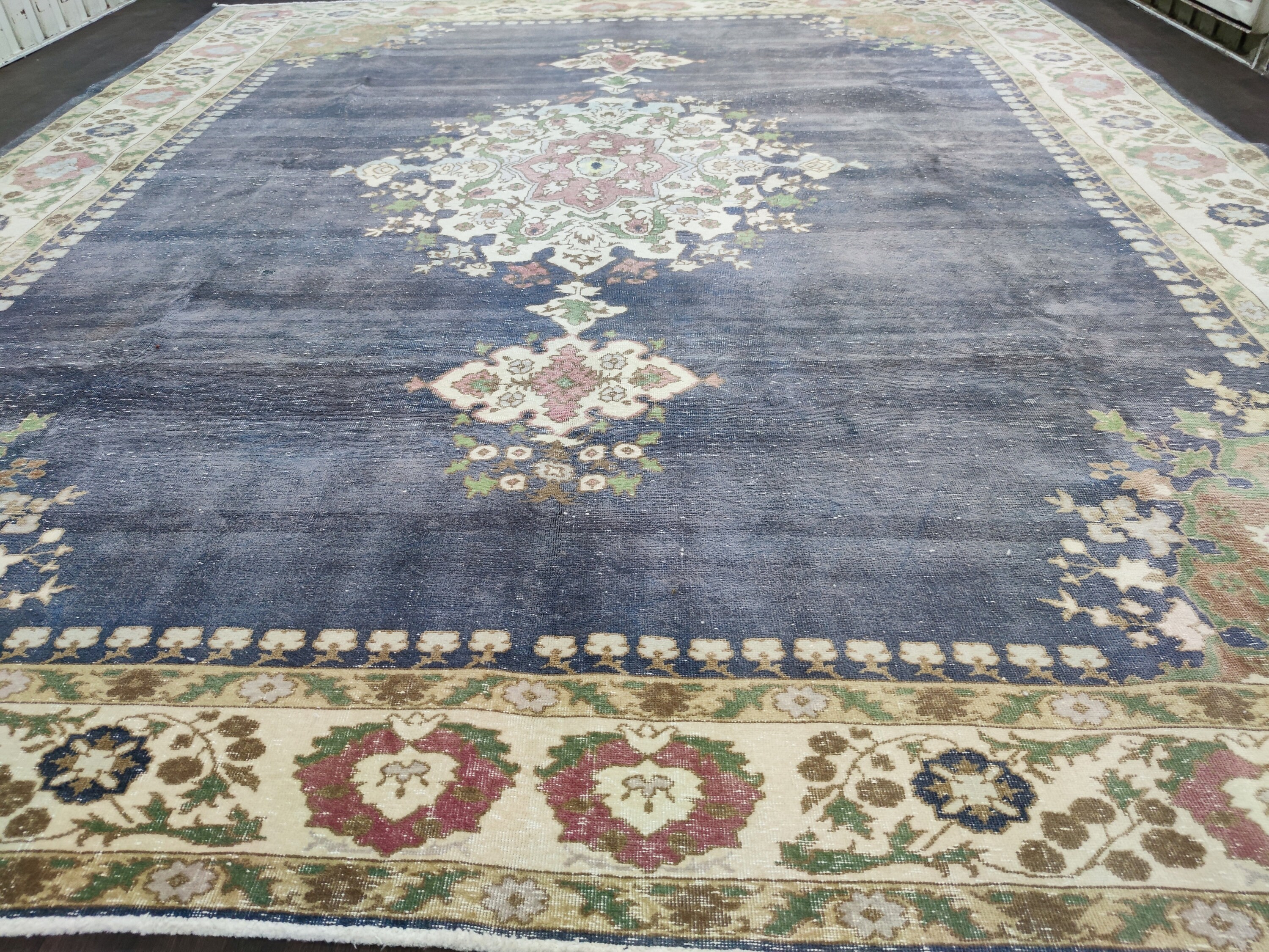 10x12 Navy Pink Floral Medallion Faded Wool Vintage Area Rug Etsy