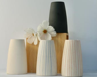 Handmade Porcelain Vase for Floral Arrangements - 4 Colors