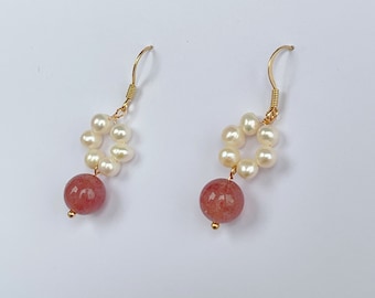 Pendientes colgantes de perlas de agua dulce y piedra natural cuarzo fresa