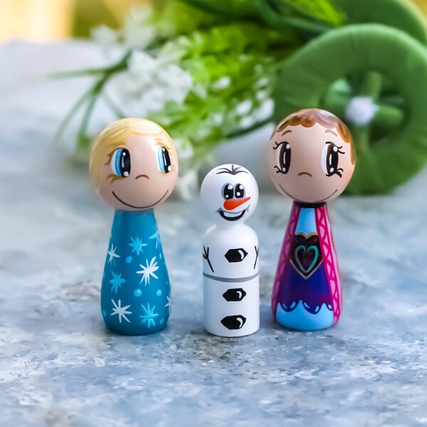 Princess peg dolls, pretend play toy set , elsa , anna , olaf