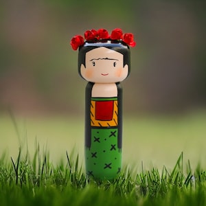Hand-Painted Artist Peg Doll | 5.5&quot; Wooden Art Figurine | Gift idea | Feminist Decor | Kokeshi Style Doll | Women in History