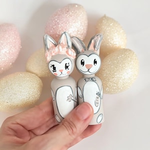 Handmade Spring Bunny Peg Doll Couple – Neutral Easter Bunny Decor, Woodland Nursery Figurines, Easter Kids Gift
