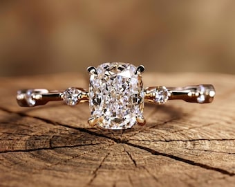 1.0 - 2.0 Carat E Color VVS2 Clarity IGI Certified Cushion Lab Grown Diamond Engagement Ring 18K Rose Gold Ring Unique Solitare Wedding Ring
