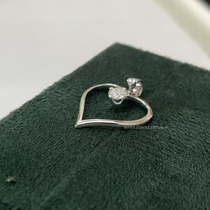 Anniversary Gifts,
Dancing Diamond,
Diamond Jewelry,
Diamond Necklace,
Diamond Pendant,
Gift for Her,
Heart Necklace,
Heart Pendant,
Moissanite Chain,
Moissanite Jewelry,
Moissanite Necklace,
Moissanite Pendant,
Womens Necklace