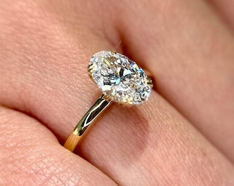 Anillo de compromiso solitario de corte ovalado de 2 quilates con diamante cultivado en laboratorio / Oro amarillo de 14 quilates / Certificado IGI