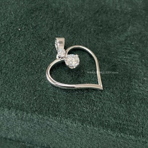 Gemstone Necklace,
Unique Pendant,
edwardian Pendant,
Art deco pendant,
Victorian Style,
Nature Inspired,
Women Art Deco,
925 Sterling Silver,
Heart Shape Pendant,
Heart Gold Pendant,
Bridal Necklace,
Pendant With Chain,
Valentines Day