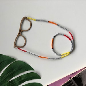 Handmade Sunglass Strap, Multicolor Sunglass Holder, Sunglass Cord Strap, Red Flame Sunglass Rope Holder