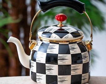 Checkered Enamel Teapot, 2250 ml (76oz), Stylish teapot for the kitchen, Tea time