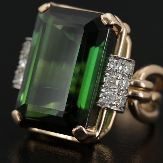 Vintage Green Tourmaline Engagement Cocktail Ring | Kirby – Trumpet & Horn