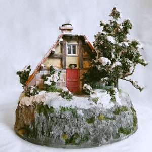 handmade Christmas Diorama | House in Snow mountain | forest house | Enchanted Christmas Night Frenzy | Vintage diorama