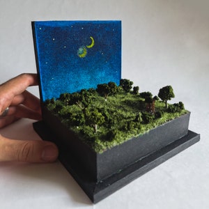 Enchanting Fantasy Diorama | Dual Moonlit Forest and Sky | Handcrafted Miniature Art for Home Decor and Imagination