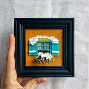 Miniature window | diorama in frame | shadowbox diorama | Facade diorama | Christmas diorama | diorama with plants | winter house | decor