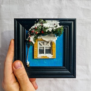 Miniature window | diorama in frame | shadowbox diorama | Facade diorama | Christmas diorama | diorama with plants | winter house | decor