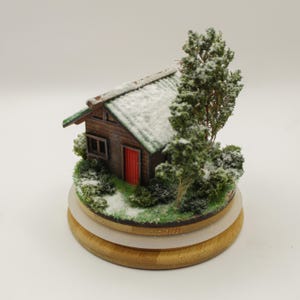 Miniature winter house | Diorama in glass dome | wooden house | house decor miniature | Christmas house