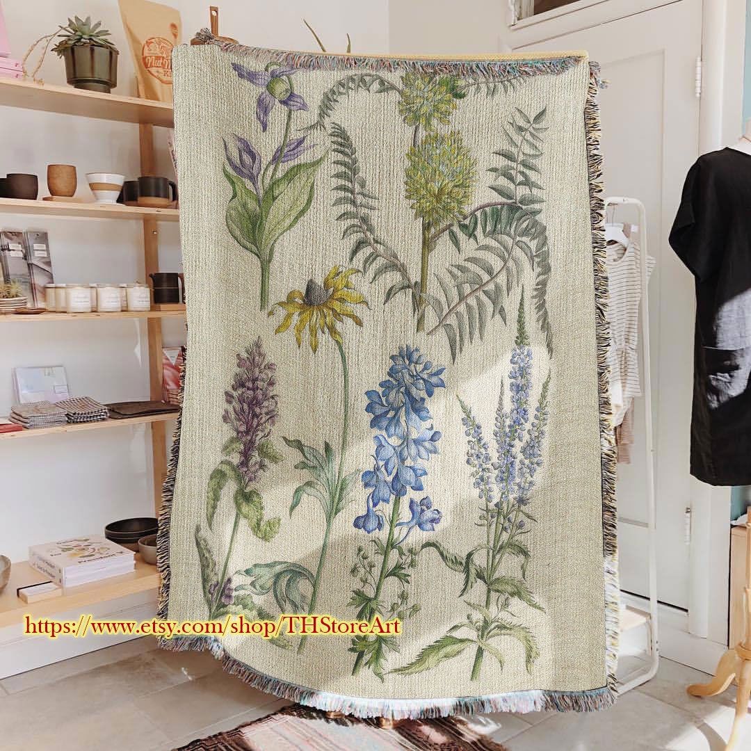 Vintage Flowers - I Am Black Queen Hooded Blanket DT02