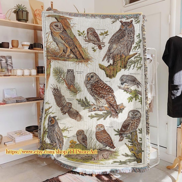 Owls Field Guide Woven Blanket, Owls Of North America Taspery, Owl Chart Vintage Art, Nature Blanket Tapestry, Creative Animals Blanket