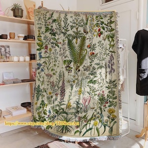 Boho Floral Blanket, Floral Tapestry Dorm, Folk Floral Throw, Large Throw Blanket, Cottagecore Throw Gift, Tapestry Blanket