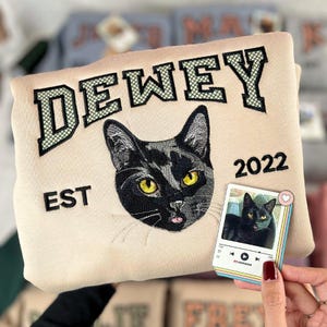 Custom Pet Embroidery Sweatshirt from Photo, Personalized Cat Embroidered Sweatshirt, Pet Portrait Gift, Embroidered Cat Shirt, Cat Gifts