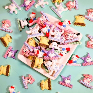 6 PC Kawaii Kitty & Friends Name Charm Set Flatback Resin Cabochon Charms For DIY Jewelry Crafts Scrapbooking Decoden Accessories Phone Case