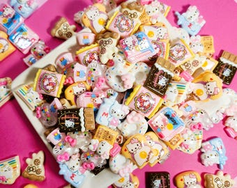 Kawaii Kitty Snack Charms – 10-Piece Flatbacks for Decoden Crafts
