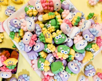 Kawaii Resin Succulent Charms: Animal Friends in Planters - Set of 10