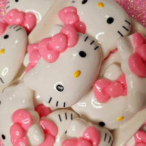 XL Large Kawaii Kitty Charms-Adorable Kawaii Kitty with Pink Bow Flat Back Cabochon for DIY Crafts Hair Accessories Decoden Scrapbooking