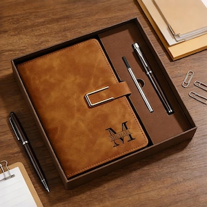 Set di diari in pelle con incisione personalizzata e penna, quaderno personalizzato, regalo di laurea