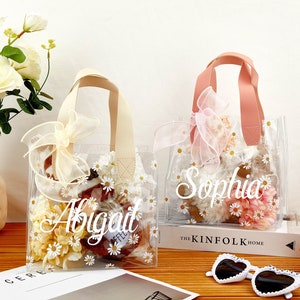 Personalisierte Blumenmädchen Tasche, Blumenmädchen Tragetasche, Benutzerdefinierte Gänseblümchen Tasche für Blumenmädchen, Blumenmädchen Vorschlag Geschenk Tasche, Blumenmädchen Geschenk