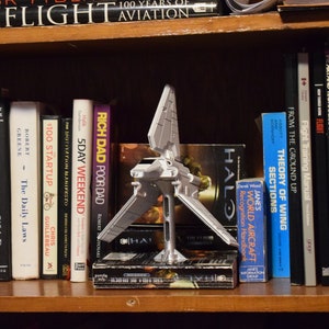 Lambda Class-shuttle/Lambda Class T-4a Imperial Shuttle/Star Wars-shuttle/Spaceshuttle/Star Wars-schip: schaal 1:182