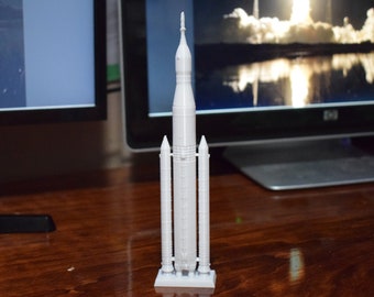 artemis model rocket / artemis space launch / artemis mission / nasa rocket / rocket model / nasa model rocket / sls rocket / nasa sls