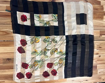Vintage  Paolo Gucci Scarf With Rose pattern Square