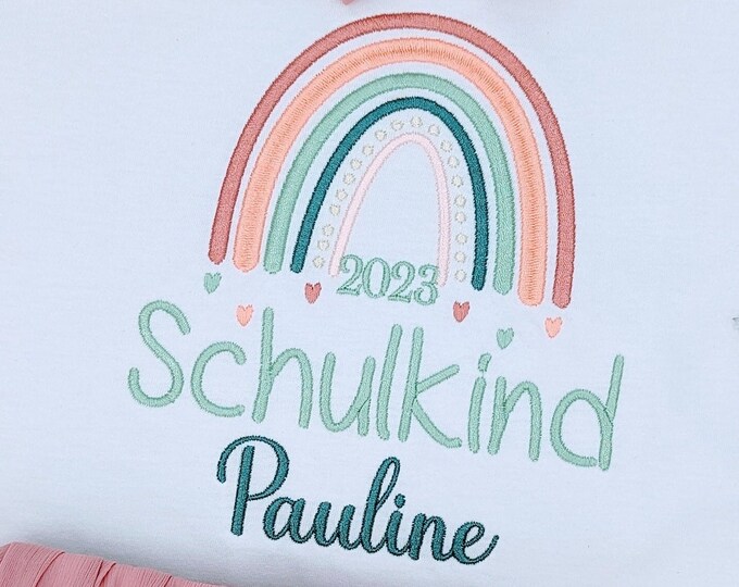 T- Shirt für Schulkind Einschulung 2025, Schulanfang Geschenk Shirt Regenbogen mit Name für Mädchen, 1. Klasse Schultag Schulanfänger,